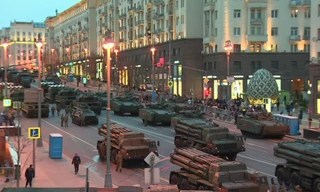 Cận cảnh dàn khí tài Nga tổng duyệt cho lễ diễu binh ngày Chiến thắng