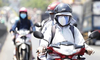 Miền Bắc và miền Trung nắng nóng gay gắt, gây tổn hại đến da