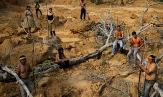 Thổ dân Brazil thề bảo vệ rừng Amazon 'tới giọt máu cuối cùng'