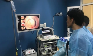 Viện K điều trị ung thư đại trực tràng bằng nội soi nhuộm màu