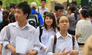 Nhiều giáo viên, học sinh tỏ ra hoang mang với các phương án tuyển sinh vào lớp 10 ở Hà Nội. 