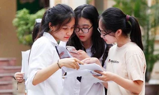 Mặc dù điểm chuẩn năm nay thấp nhưng vẫn nhiều thí sinh điểm cao mà chưa trúng tuyển đại học ngay trong đợt 1. Ảnh mang tính minh họa