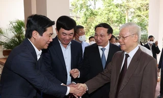 Đổi mới tư duy, nếp nghĩ, cách làm để đưa Quảng Ninh phát triển mạnh mẽ hơn