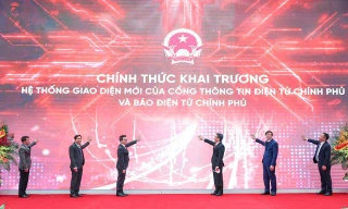 Phó Thủ tướng: Làm tốt hơn nữa việc thông tin có tính định hướng