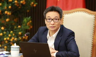 Đưa học sinh trở lại trường học, không ràng buộc điều kiện tiêm vắc xin với trẻ 5- 11 tuổi