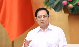 Nền kinh tế đối mặt với nhiều thách thức do giá xăng dầu, chi phí sản xuất tăng cao