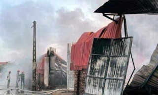 Phó Thủ tướng chỉ đạo khắc phục hậu quả vụ cháy làm 3 người chết ở Hà Nội