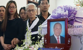 Gia đình, đồng nghiệp tiễn biệt nhạc sĩ Trần Quang Lộc