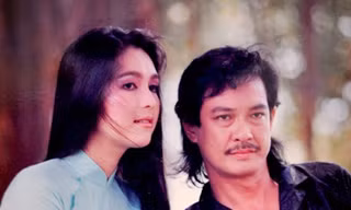 Vẻ lãng tử một thời của Chánh Tín thành thần tượng của nhiều thế hệ khán giả