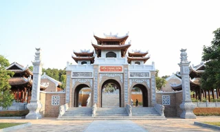 Thủ tướng dự khánh thành đền thờ Gia tiên Chủ tịch Hồ Chí Minh