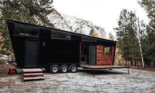 Theo công bố của Land Ark RV, công ty phải mất khoảng 3-4 tháng để hoàn thành ngôi nhà di động này. Trên website Land Ark RV, giá của Draper được công bố là 144,900 USD (tương đương khoảng 3,3 tỉ đồng).