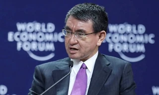 Ngoại trưởng Kono trong phiên thảo luận tại WEF ASEAN hôm 13/9. Ảnh: Giang Huy.