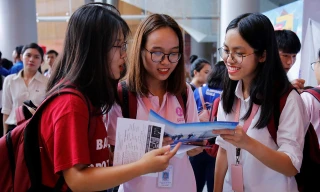 TP.HCM: ĐH Văn Lang công bố chính sách học bổng tuyển sinh hấp dẫn