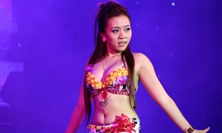 Bellydance 'đốt cháy' Chung kết FaceLook