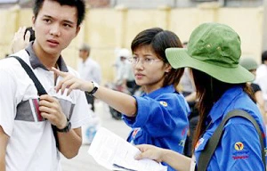 Những số điện thoại 'nóng' cần lưu ý khi đi thi