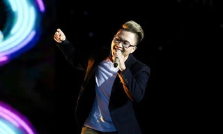 Tác giả 'Ông bà anh' chuyển giới từ nữ sang nam: Tự tin là chính mình