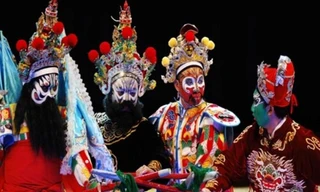 Thành tích của 3 nghệ sĩ hát bội được TPHCM đề nghị xét lại hồ sơ danh hiệu NSND