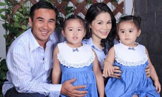 Vợ chồng Quyền Linh và 2 công chúa xinh đẹp