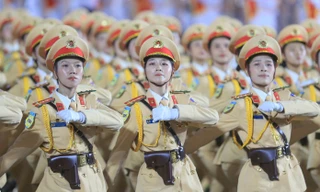 21 màn hình LED lớn xem diễu binh lễ 30/4 đặt ở các tuyến phố nào?