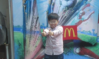 Một cậu bé Việt Nam được ra sân trong trận chung kết World Cup 2018