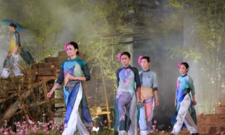 Vẻ đẹp áo dài đồng vọng thiên niên