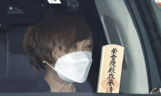 Bà Akie Abe trong ngày tổ chức tang lễ cho cố Thủ tướng Abe Shinzo. (Ảnh: Reuters)