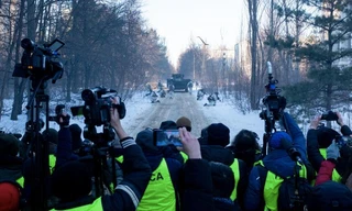 Các phóng viên quốc tế được mời đến đưa tin về cuộc tập trận của Ukraine ở Chernobyl. (Ảnh: CNN)