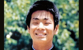 Ảnh của Tetsuya Yamagami trong kỷ yếu trung học