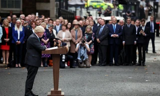 Ông Boris Johnson có bài phát biểu cuối cùng trước khi chính thức rời ghế thủ tướng Anh. (Ảnh: Reuters)