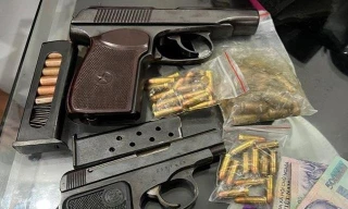  Bắt nhóm đối tượng buôn bán ma tuý, giết người mang lệnh truy nã đặc biệt 