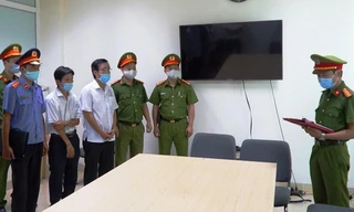 Kê khống mồ mả di dời để trục lợi, 13 đối tượng tại Huế bị khởi tố