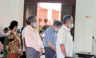 Vụ giảm giá 262 lô đất cho doanh nghiệp: Lý do gì một bị cáo được miễn án tù?