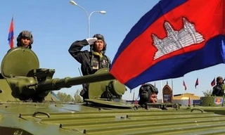 Campuchia mua hàng trăm xe quân sự bọc thép