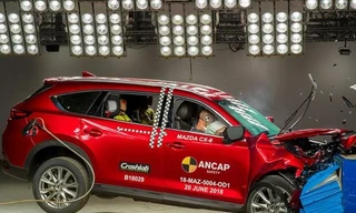 Ô tô trước khi bán ra được thử nghiệm an toàn thế nào?