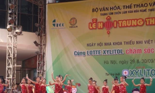 Vui Trung thu và khám răng miễn phí