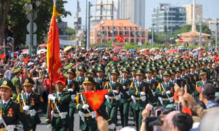 Tổng duyệt Đại lễ 30/4: Khi hòa bình được viết nên từ bản hòa ca của nhân dân và chiến sĩ