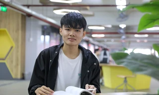 Tâm sự ứa nước mắt của chàng sinh viên mồ côi mong báo đáp đấng sinh thành