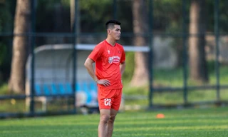 Tiến Linh tập riêng, Quang Hải nhận định về các thủ thành trẻ tại tuyển Việt Nam