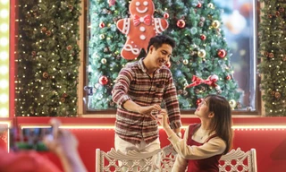 Không khí Noel đến sớm ngập tràn, giới trẻ TPHCM mê mẩn check-in