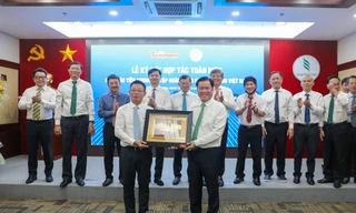 Báo Tiền Phong và Tập đoàn Công nghiệp Cao su Việt Nam ký hợp tác toàn diện