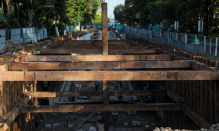 Hầm chui nghìn tỷ 'giải cứu' kẹt xe cửa ngõ sân bay Tân Sơn Nhất dần lộ diện