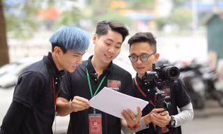 Nhà vô địch cuộc thi "TV CREATE 2020" sẽ nhận được giải thưởng 20 triệu đồng tiền mặt cùng 01 suất học bổng trị giá 28 triệu đồng từ ban tổ chức. 
