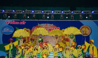 Vụ cấm học sinh hát ‘Đất nước lời ru’: Sở GD&ĐT An Giang xin rút kinh nghiệm