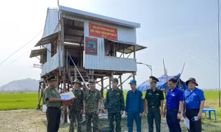 An Giang tiếp sức chiến sỹ biên giới chống dịch COVID - 19