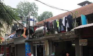 Những dãy nhà gỗ sợ 'bà hỏa' ghé thăm