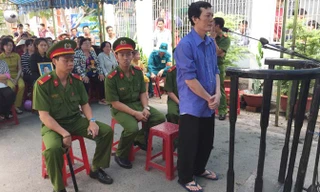 Võ Văn Hòa tại tòa. Ảnh: Tân Châu.