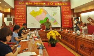 Quang cảnh họp báo.