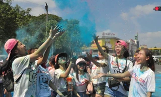 Rực rỡ sắc màu đường phố Cần Thơ