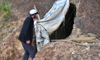 Mục sở thị đường hầm của Bí thư huyện ở Quảng Nam