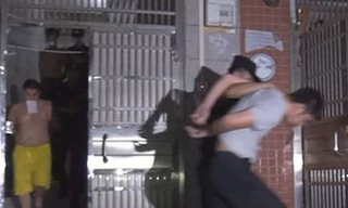 Các đối tượng bị bắt giữ. Ảnh: SCMP.